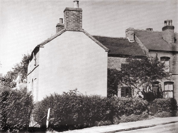 cottages along lutterworth road in burbage