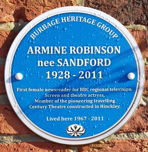 Blue Plaque for Armine Robinson