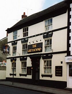 the greyhound, about 2000