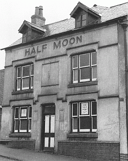 the half moon