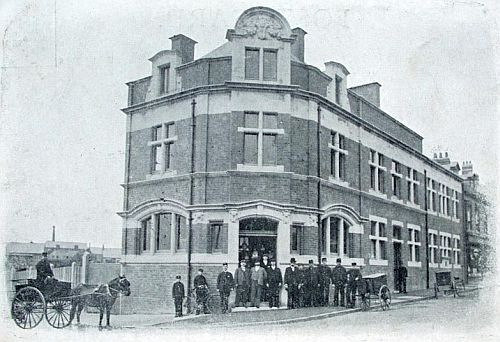 Post office, probably on its day of opening in 1901