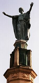 Hinckley War Memorial, designed by J. A. Gotch of Kettering