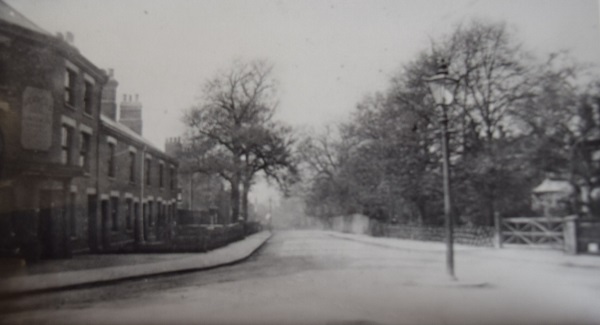 The Weavers Arms, about 1910