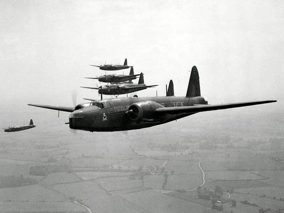 wellington bomber